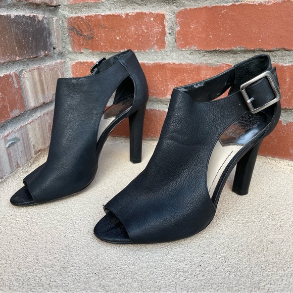 Vince Camuto Omally black leather peep toe 4” heels - Sz 9 - Picture 2 of 9